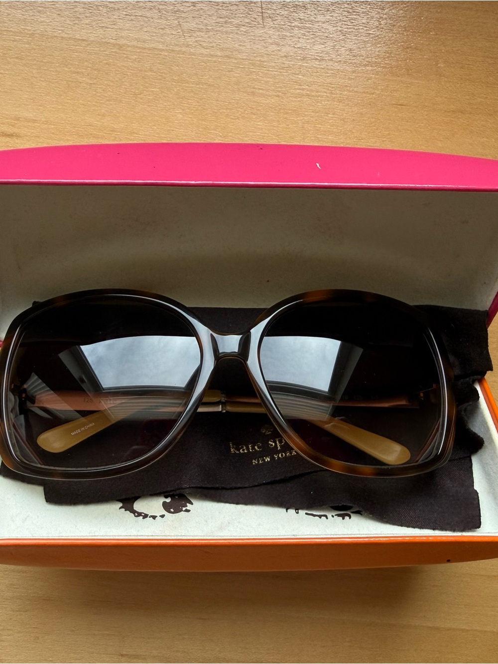 kate spade Darryl sunglssses - Picture 5 of 5